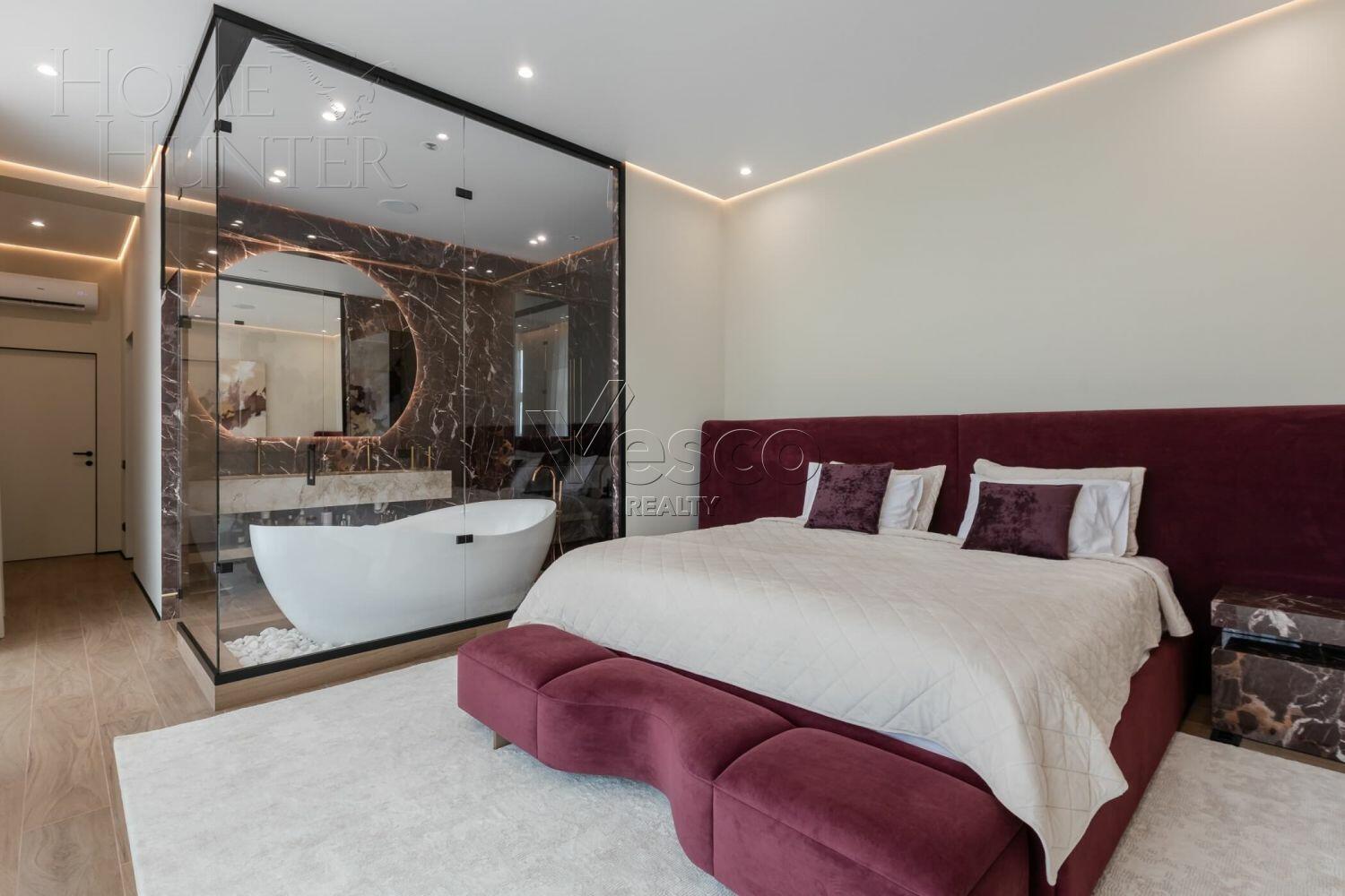 2-этажный коттедж 250 м² с отделкой