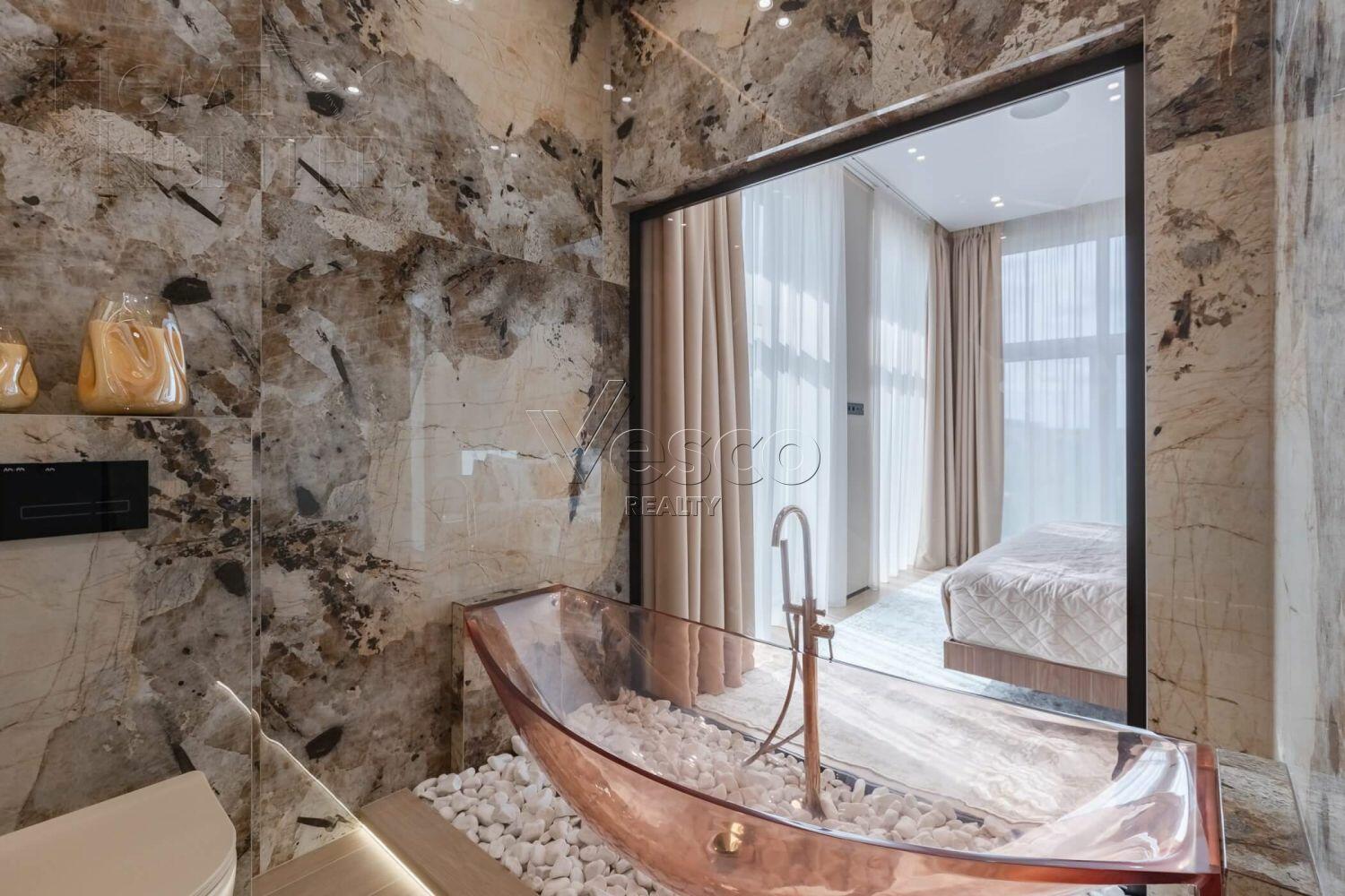 2-этажный коттедж 250 м² с отделкой