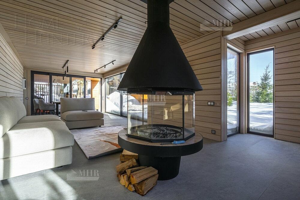 2-этажный коттедж 590 м² с отделкой