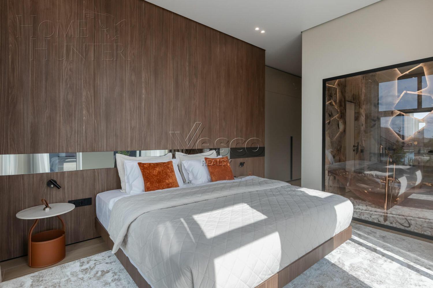 2-этажный коттедж 250 м² с отделкой