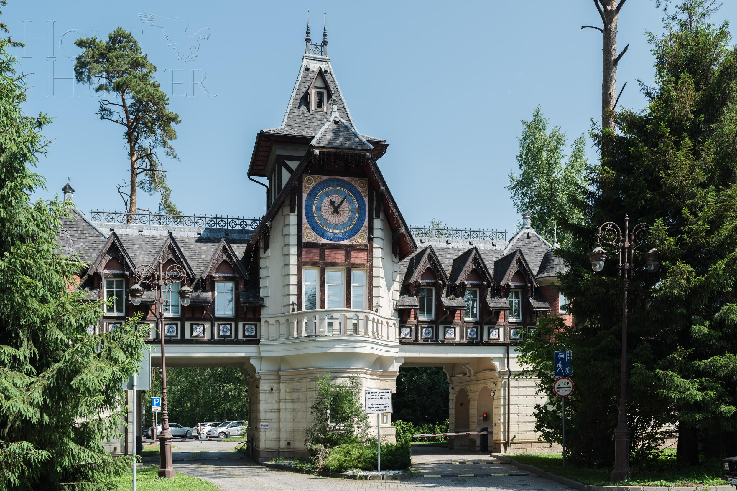 2-этажный коттедж 702 м² с отделкой