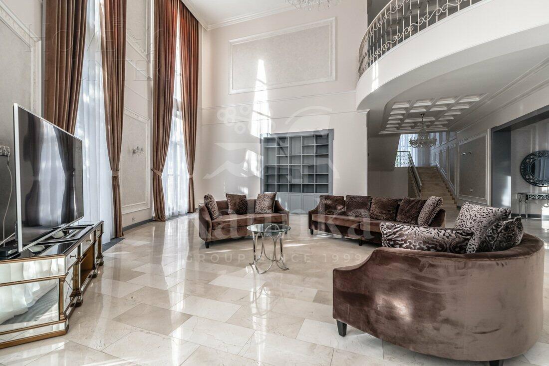 2-этажный коттедж 506 м² с отделкой