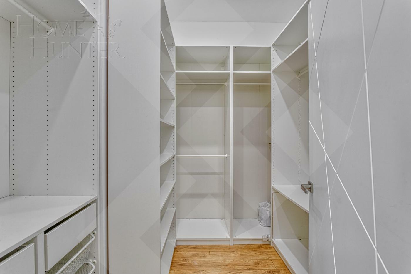 3-КОМН. КВАРТИРА С ОТДЕЛКОЙ 96 М² НА 30 ЭТАЖЕ