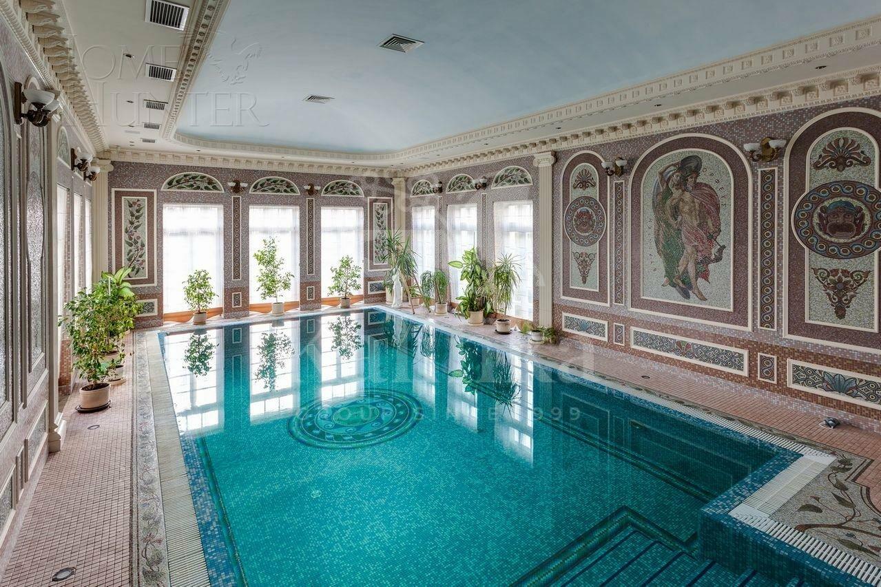 2-этажный коттедж 1 400 м² с отделкой