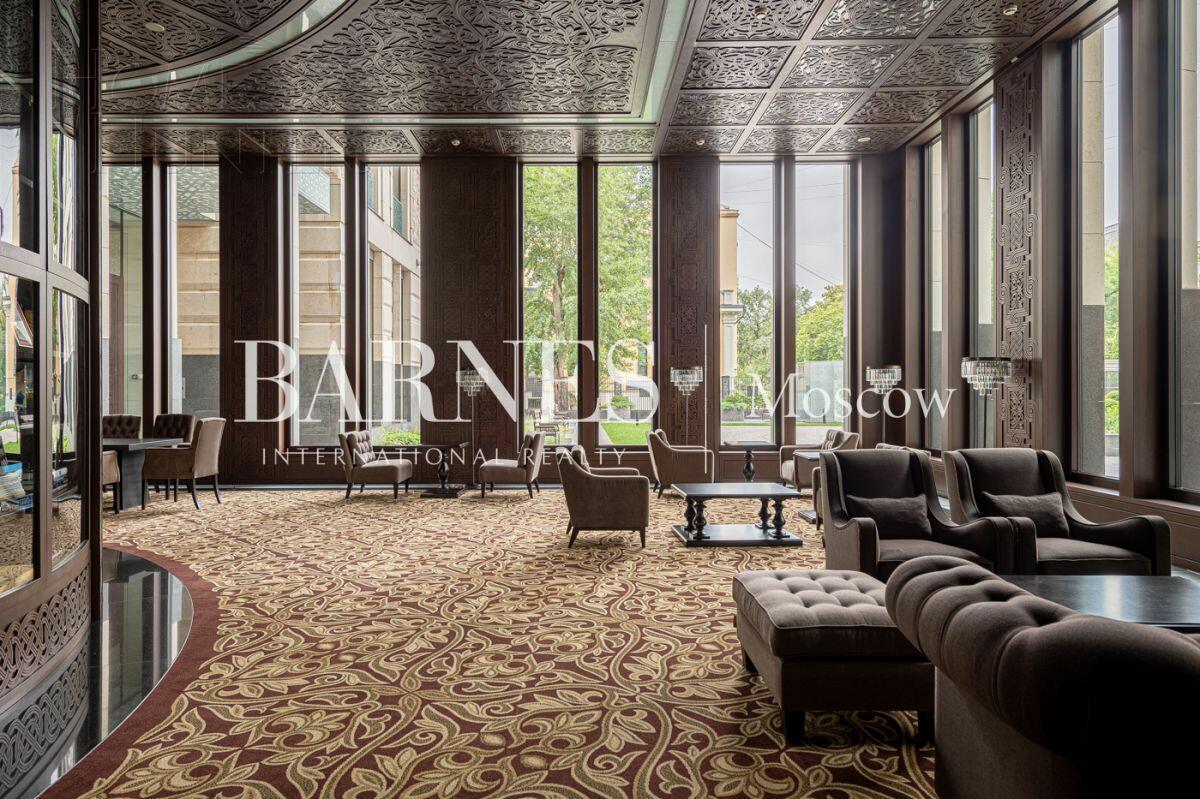 4-КОМН. КВАРТИРА С ОТДЕЛКОЙ 227.6 М² НА 2 ЭТАЖЕ