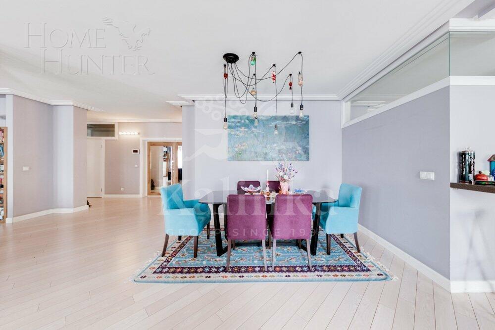 5-КОМН. КВАРТИРА С ОТДЕЛКОЙ 294.3 М² НА 11 ЭТАЖЕ