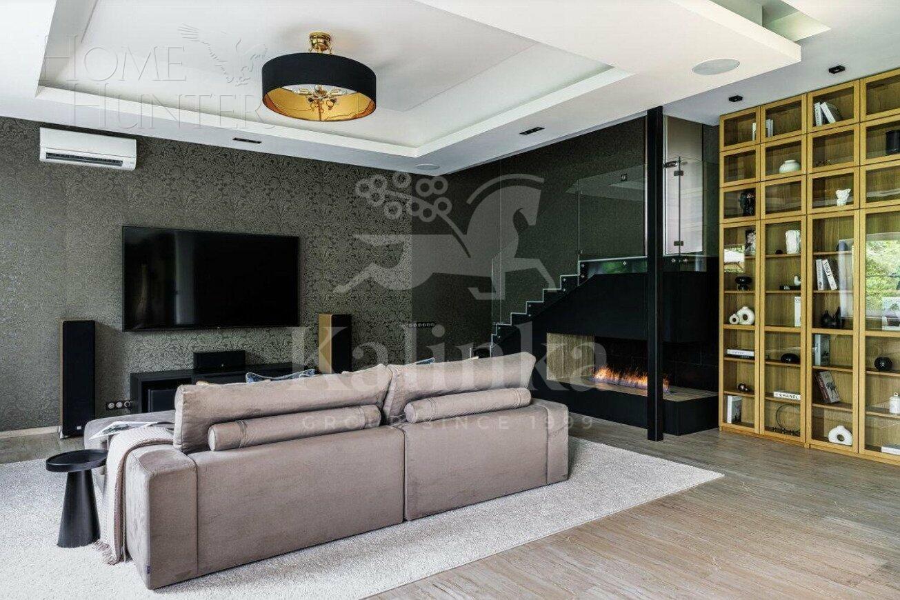 2-этажный коттедж 400 м² с отделкой