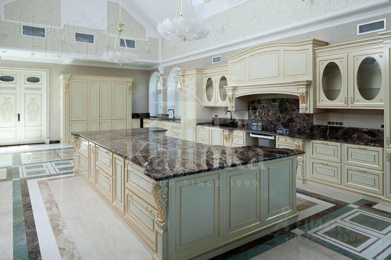 2-этажный коттедж 1 700 м² с отделкой