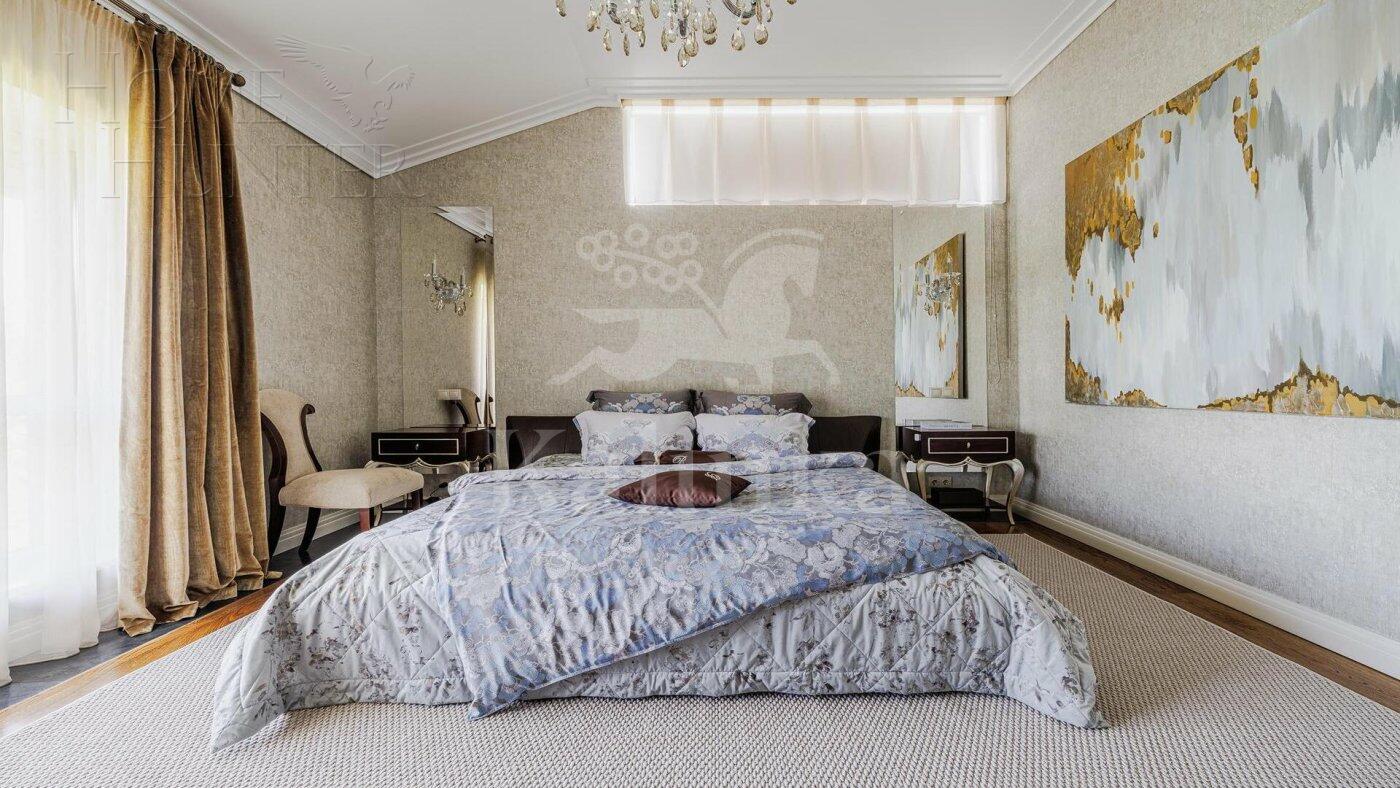 2-этажный коттедж 400 м² с отделкой