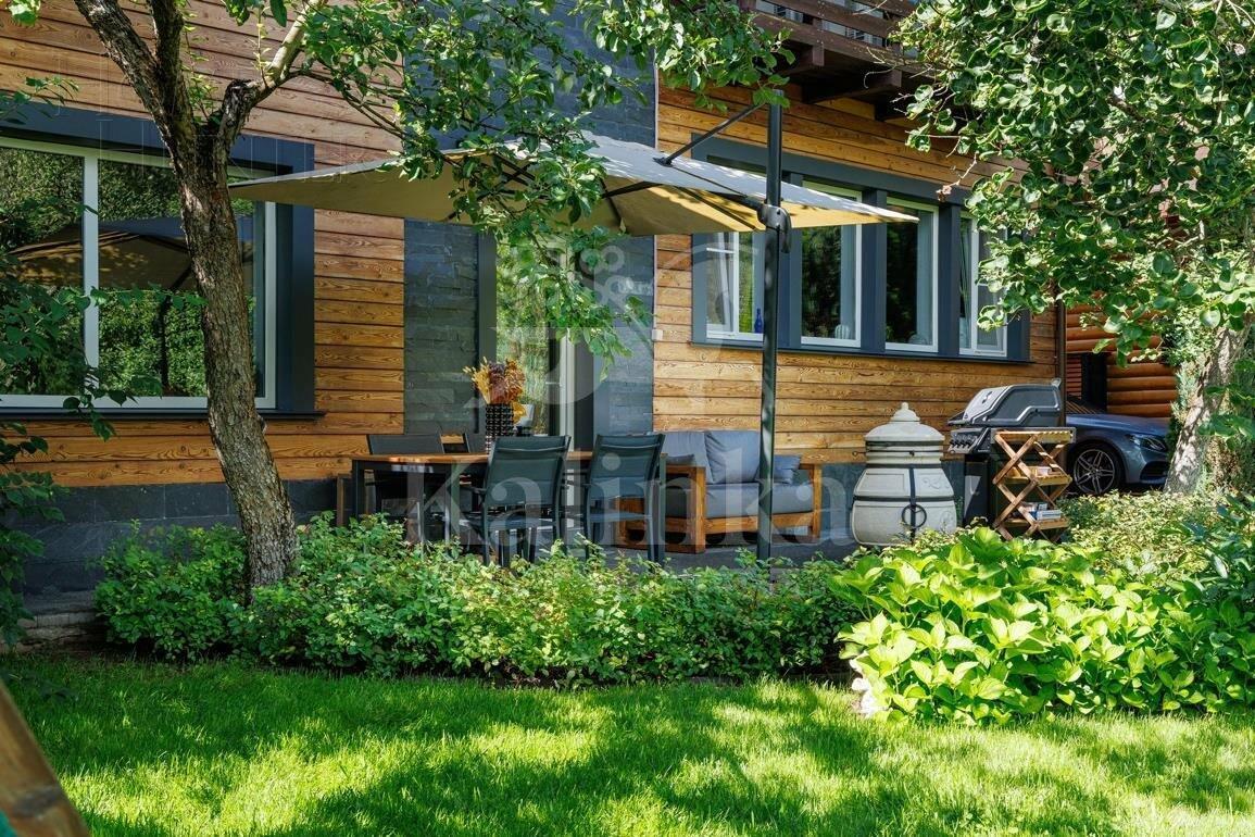 2-этажный коттедж 400 м² с отделкой