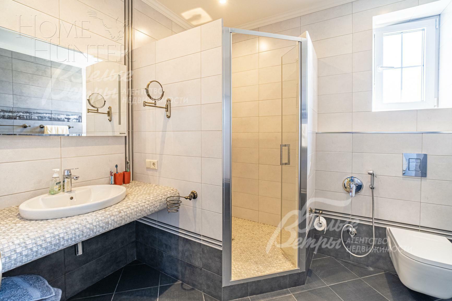 2-этажный коттедж 520 м² с отделкой