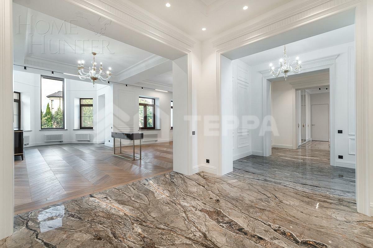 2-этажный коттедж 815 м² с отделкой