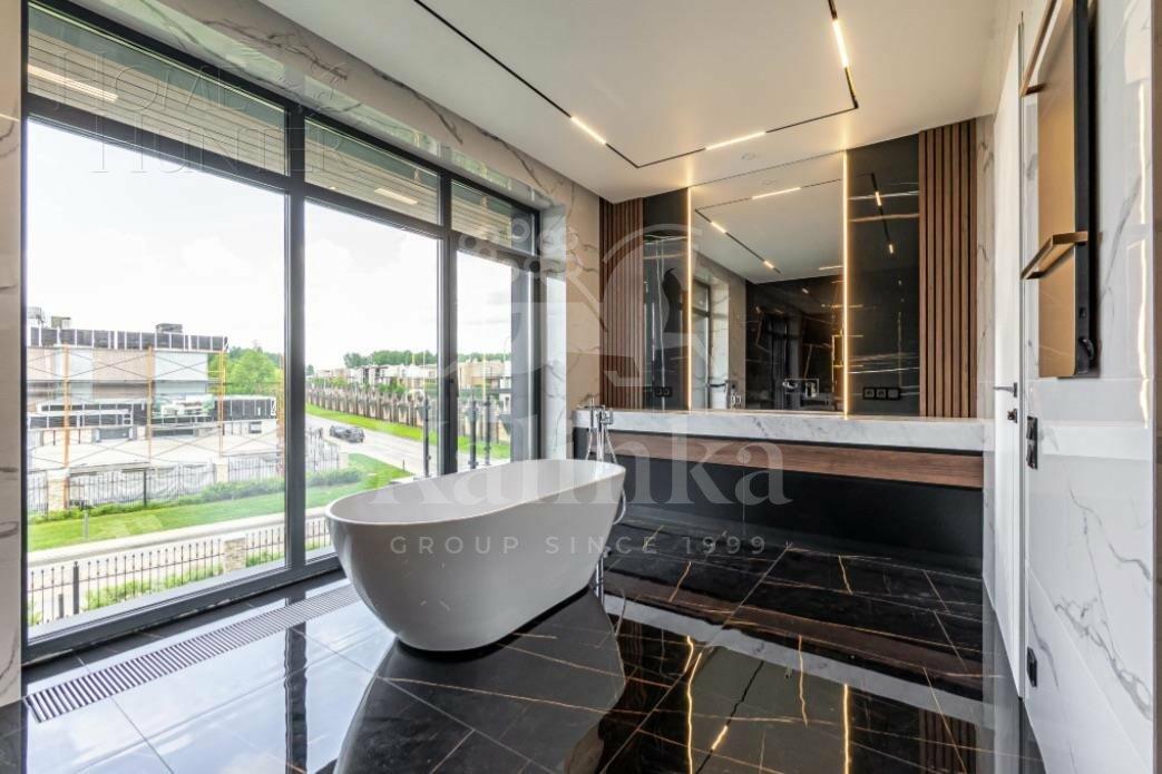 2-этажный коттедж 545 м² с отделкой