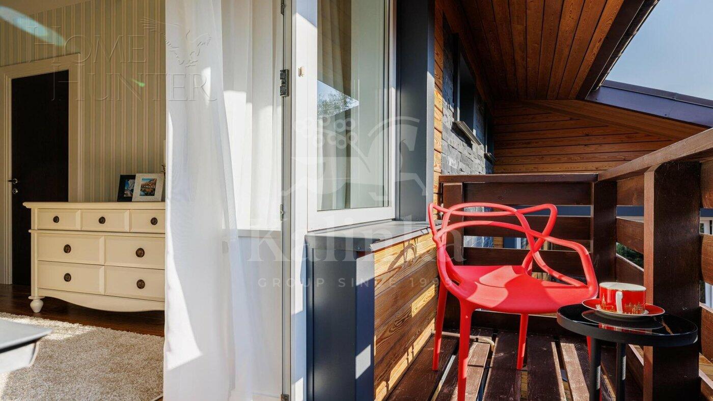 2-этажный коттедж 400 м² с отделкой