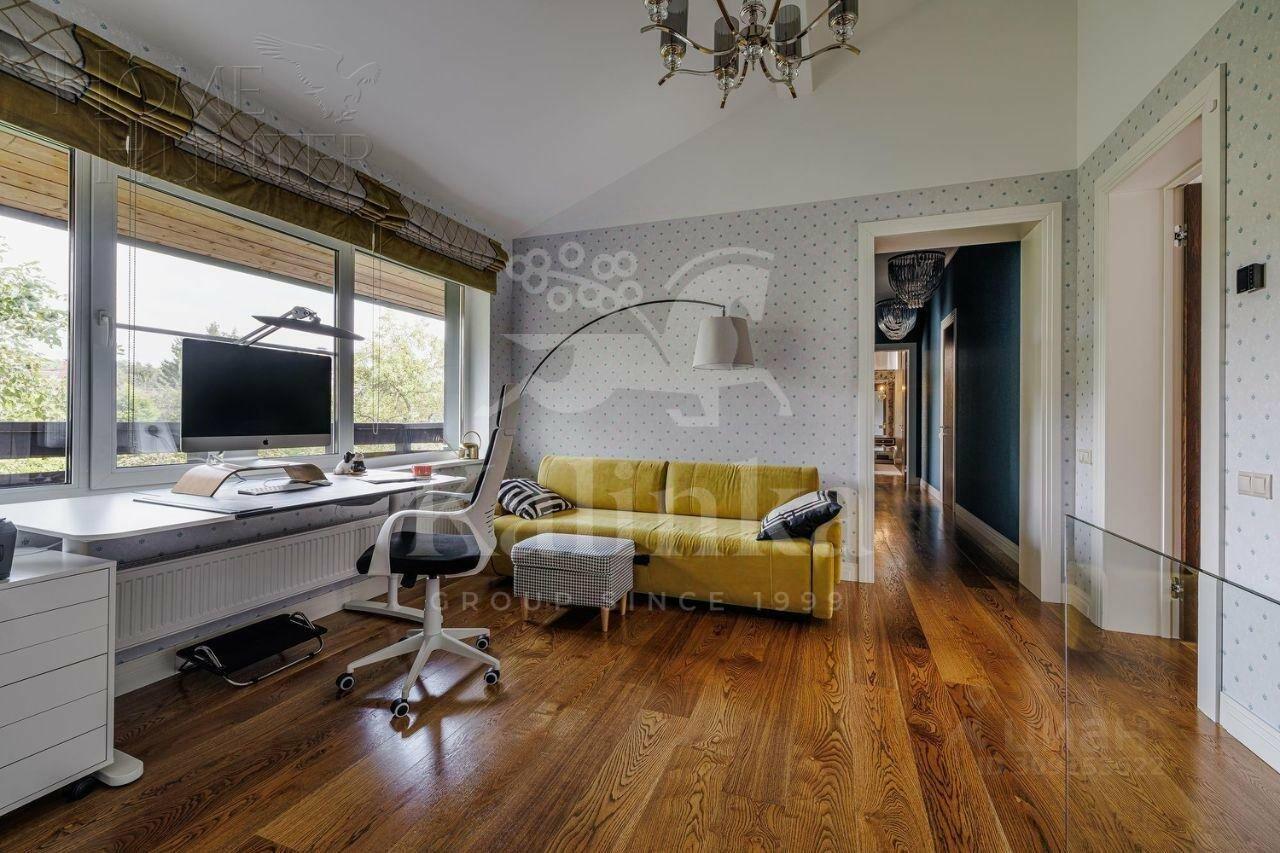 2-этажный коттедж 400 м² с отделкой