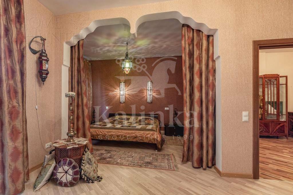 2-этажный коттедж 2 000 м² с отделкой