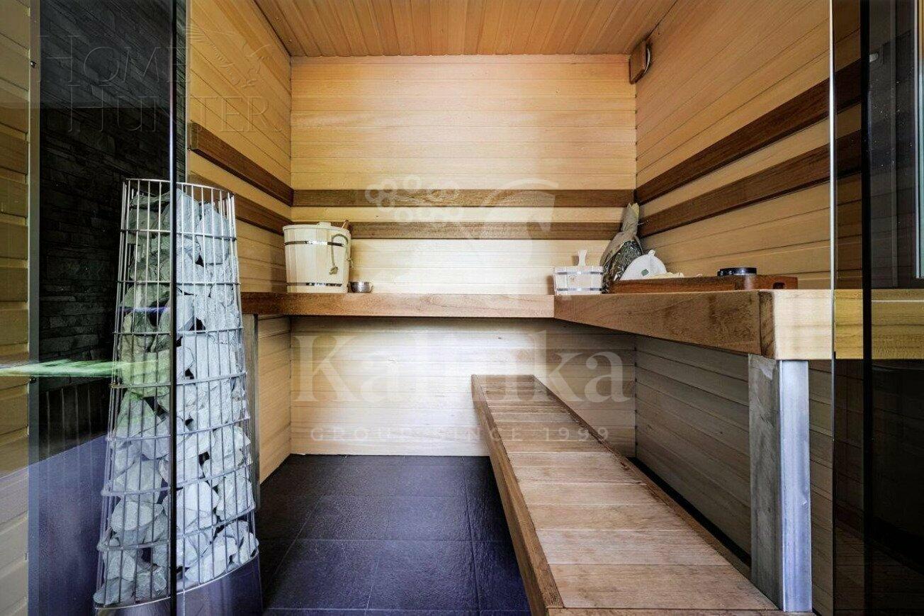 2-этажный коттедж 400 м² с отделкой