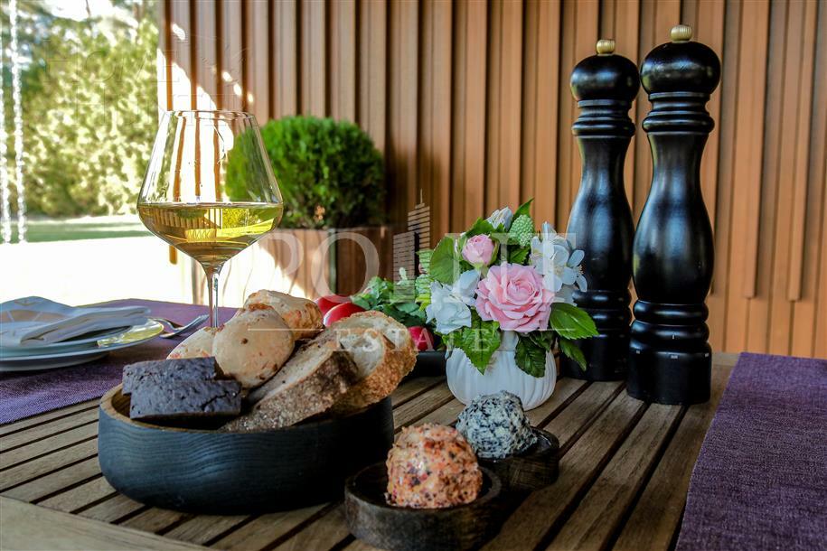 1-этажный коттедж 493 м² с отделкой