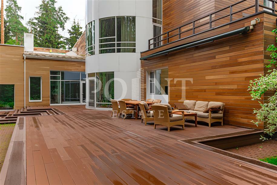 2-этажный коттедж 1 328 м² с отделкой