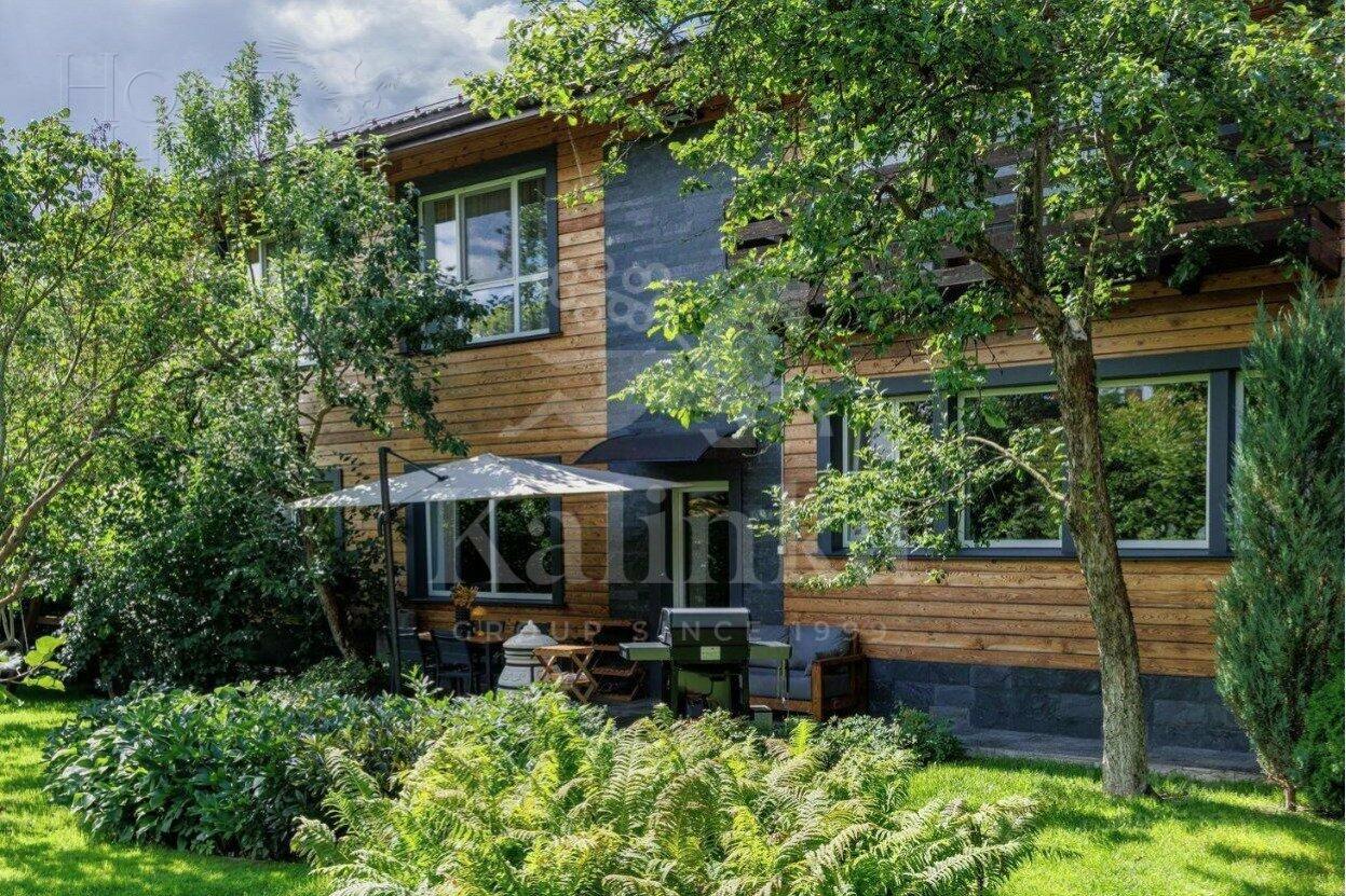 2-этажный коттедж 400 м² с отделкой