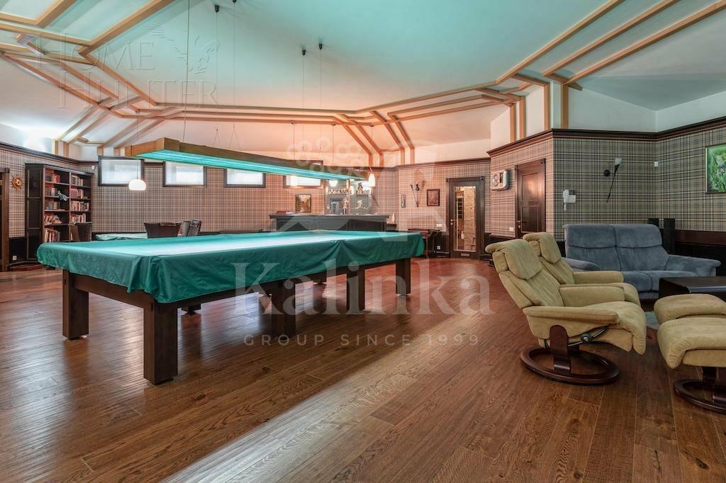 2-этажный коттедж 2 000 м² с отделкой