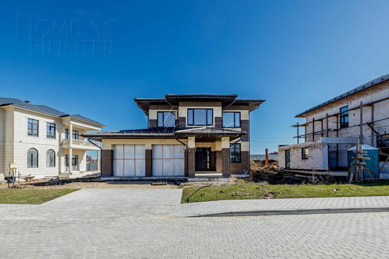 2-этажный коттедж 277 м² без отделки