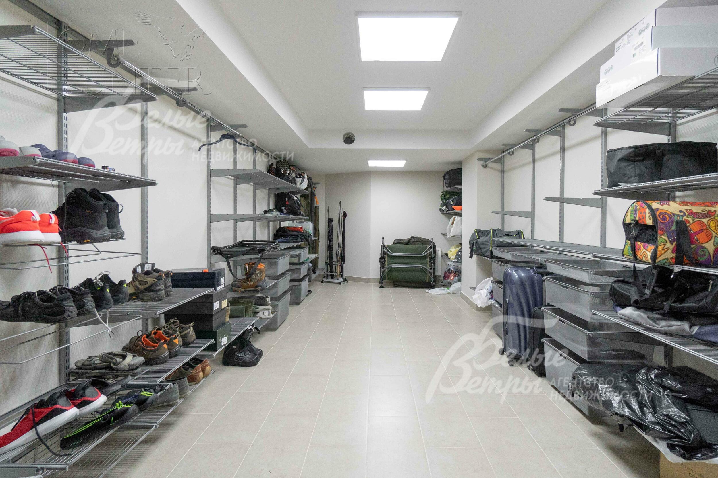 2-этажный коттедж 1 150 м² с отделкой