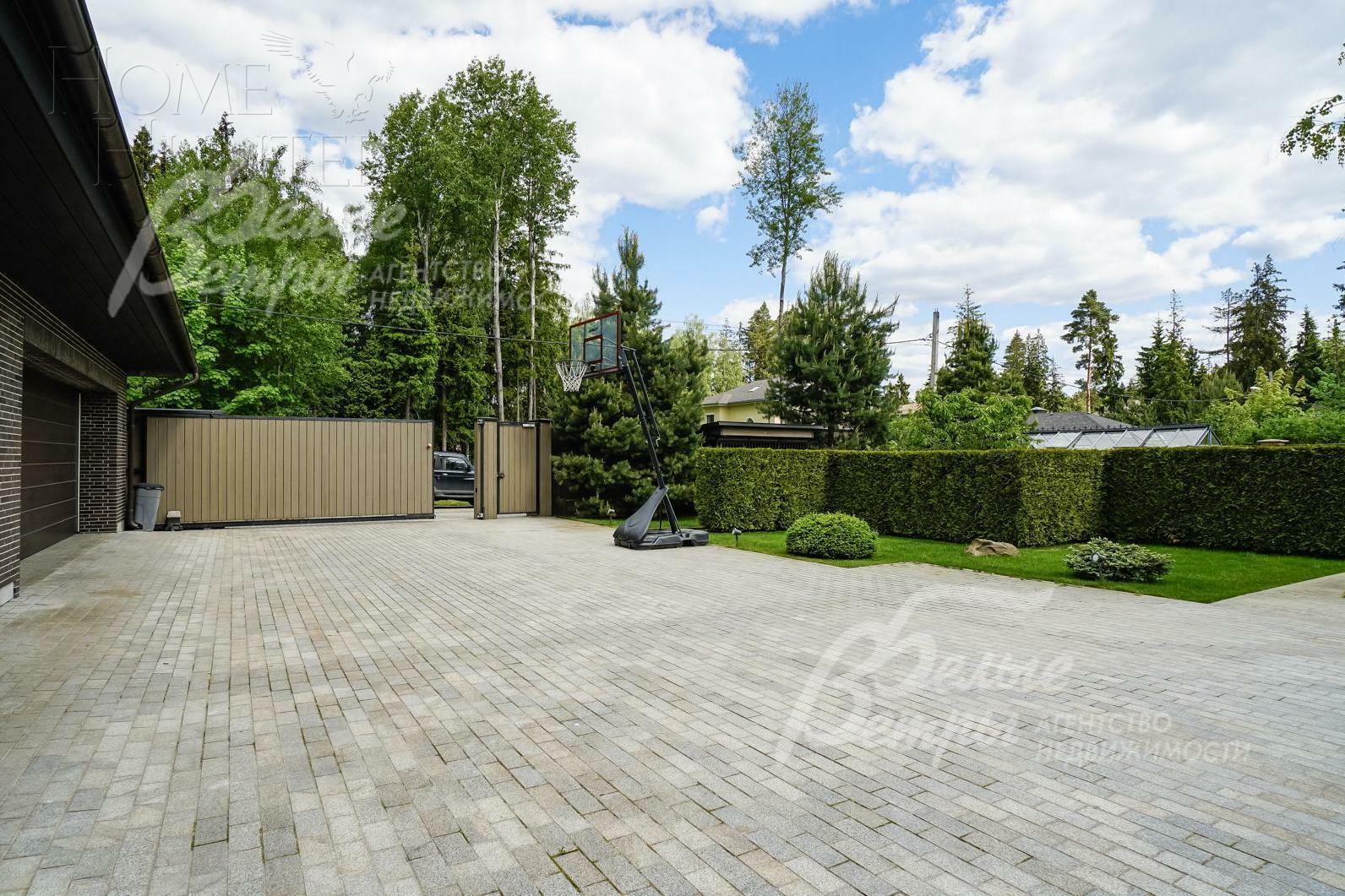 2-этажный коттедж 1 150 м² с отделкой