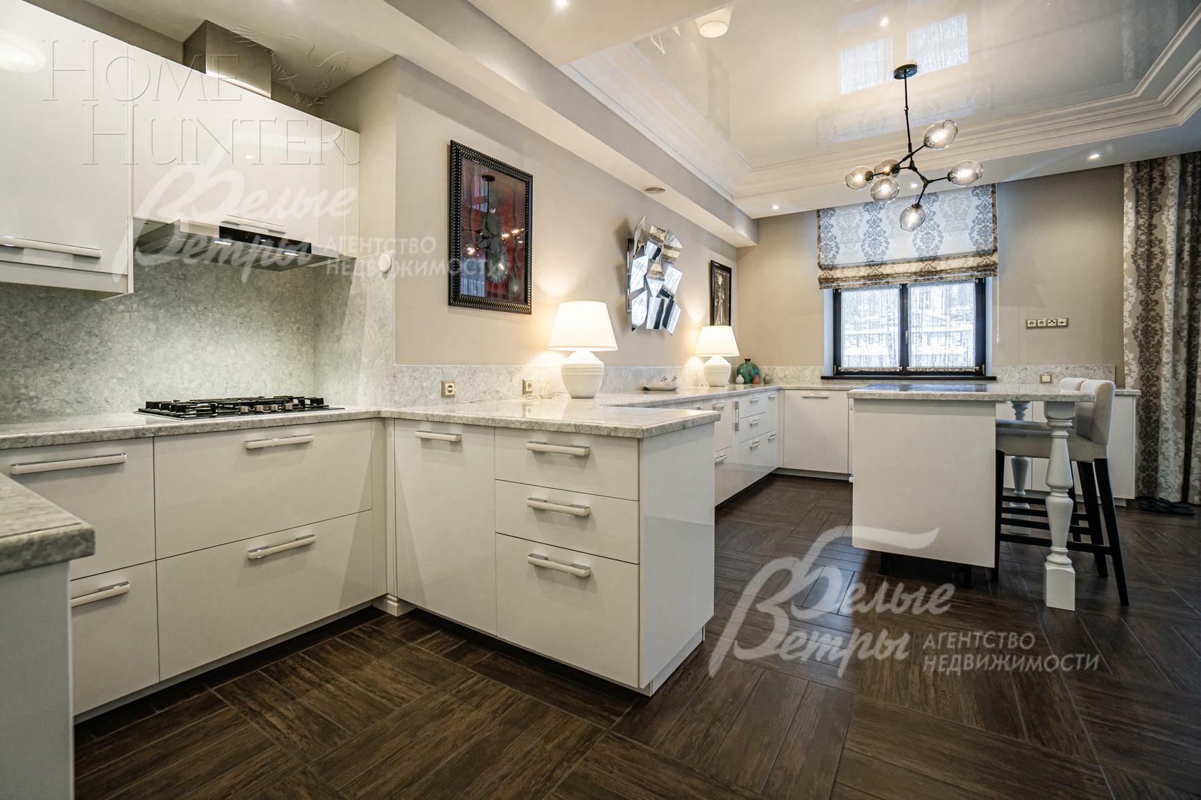 2-этажный коттедж 823 м² с отделкой