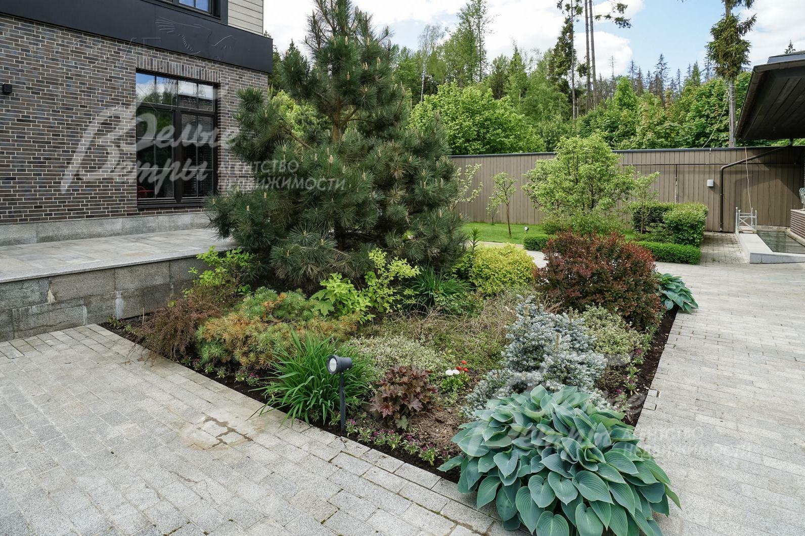 2-этажный коттедж 1 150 м² с отделкой