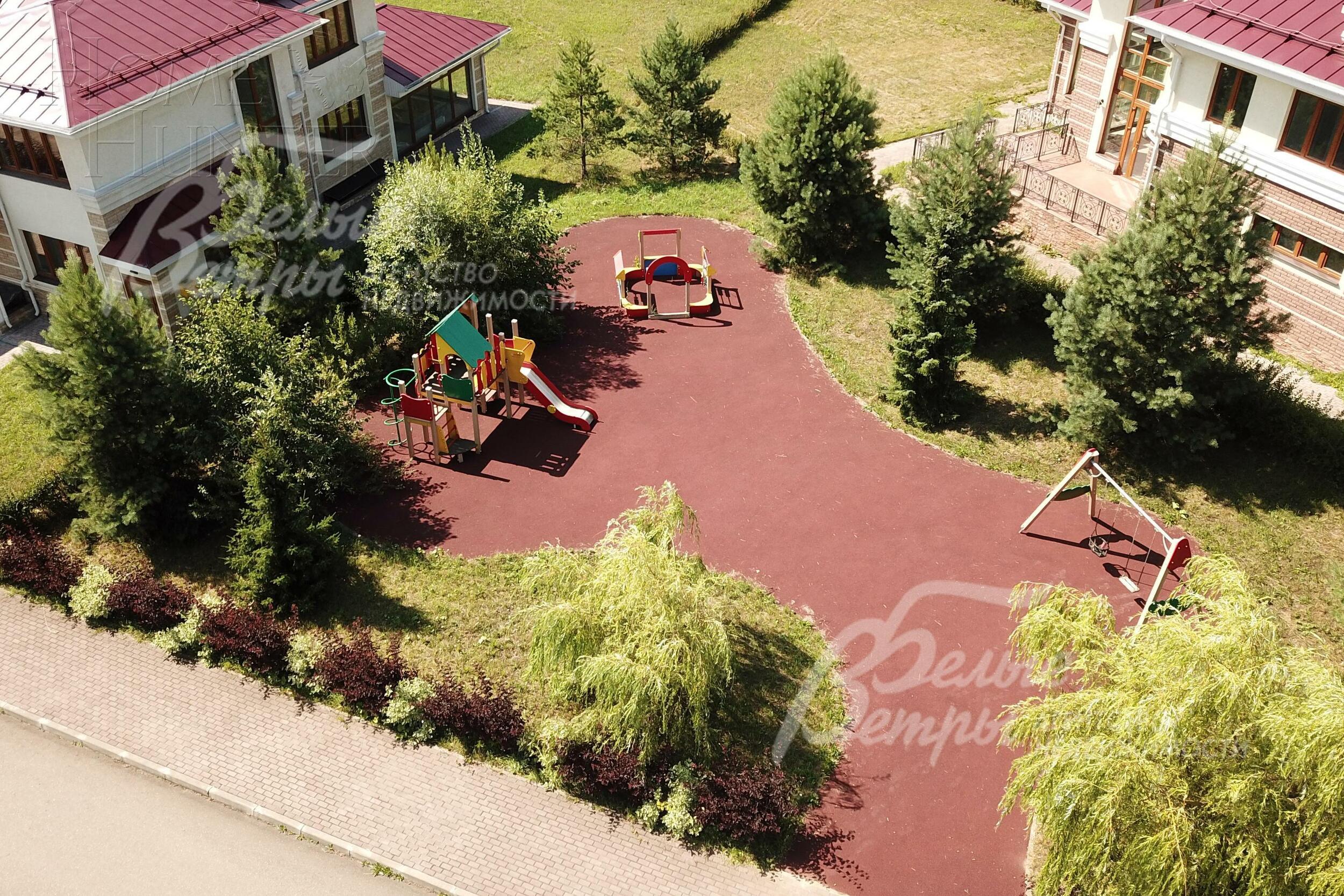 2-этажный коттедж 855 м² без отделки