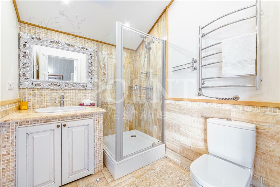 2-этажный коттедж 660 м² с отделкой