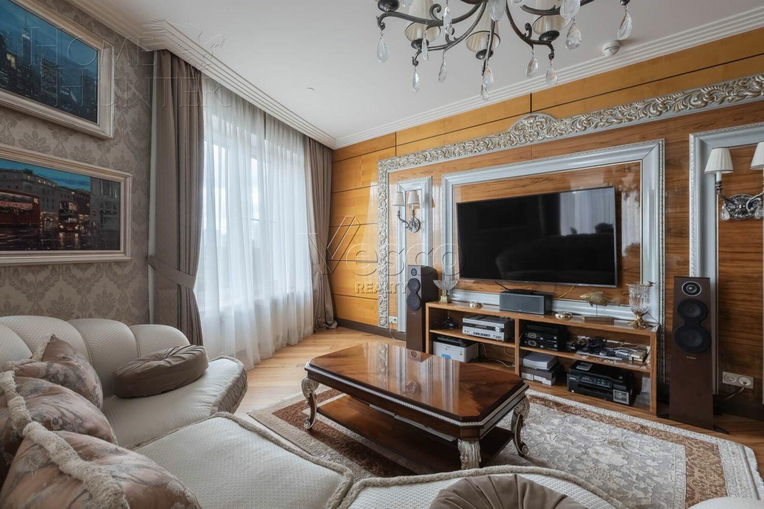 4-КОМН. КВАРТИРА С ОТДЕЛКОЙ 175.6 М² НА 4 ЭТАЖЕ