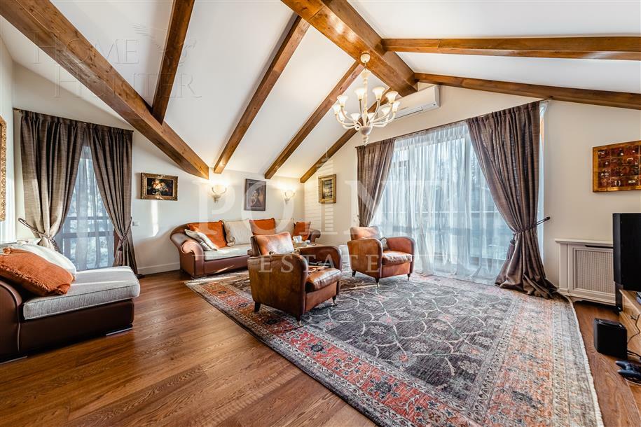 2-этажный коттедж 660 м² с отделкой