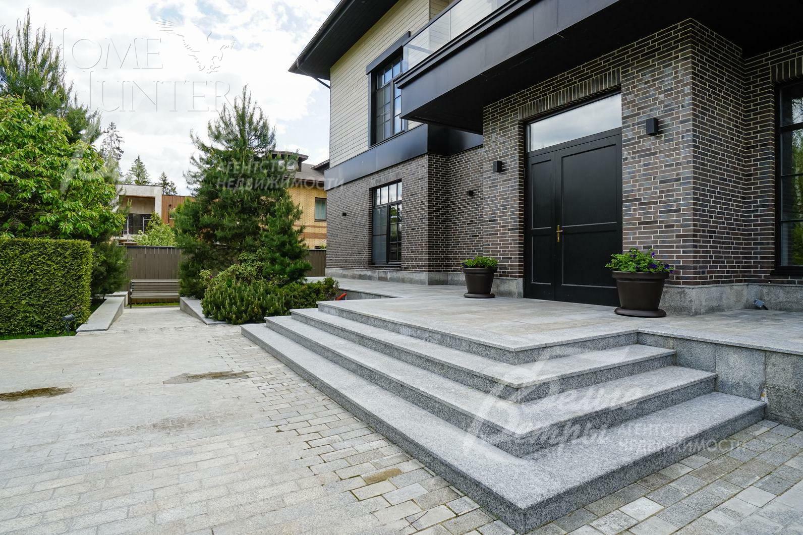 2-этажный коттедж 1 150 м² с отделкой