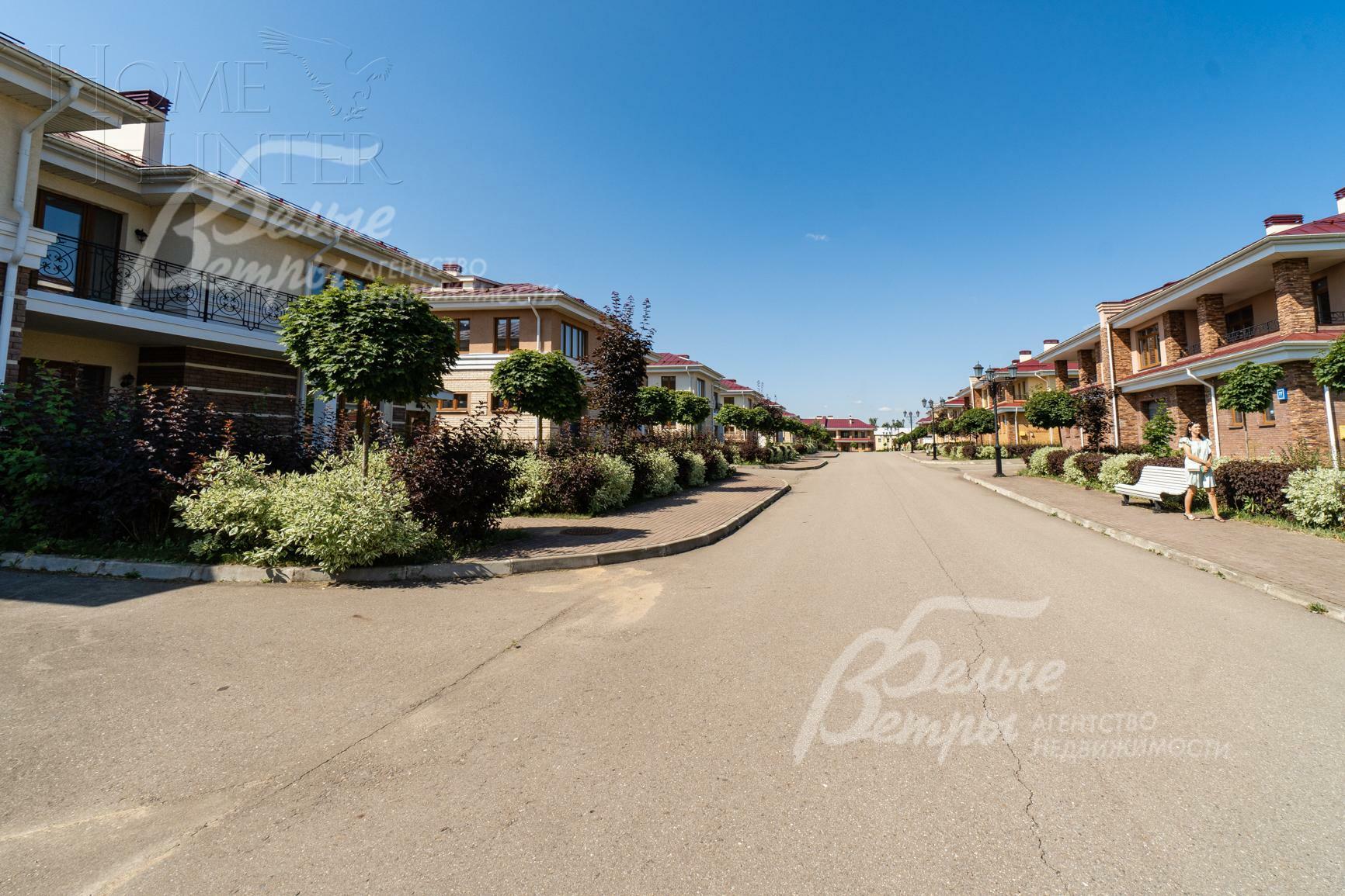 2-этажный коттедж 855 м² без отделки