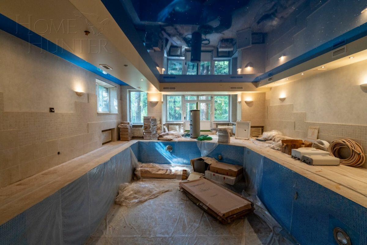 2-этажный коттедж 900 м² без отделки