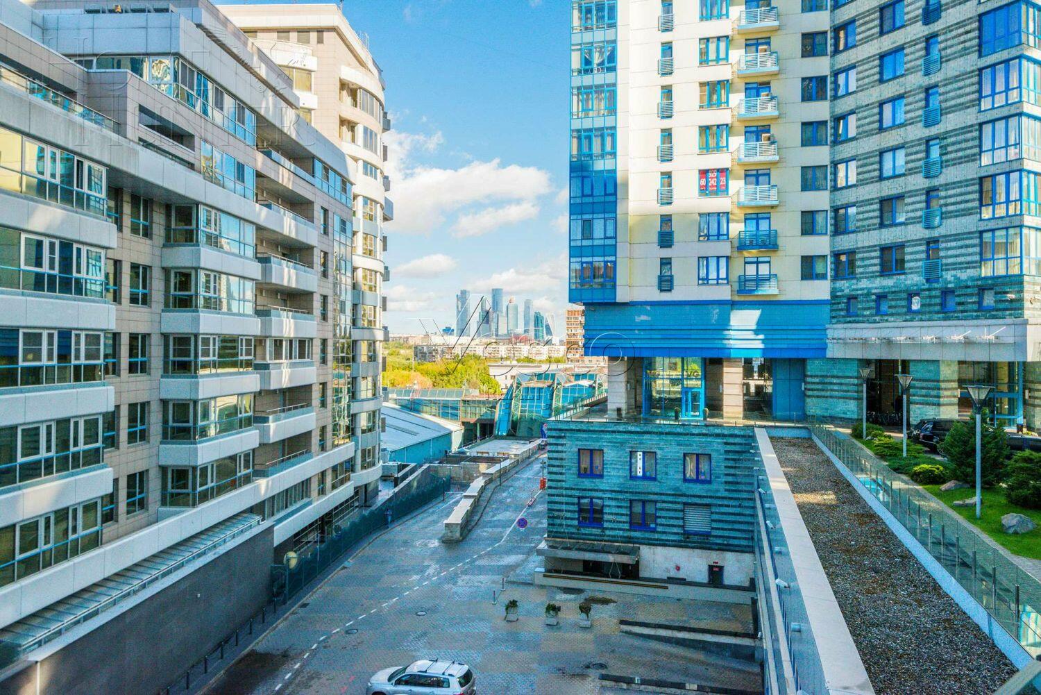 4-КОМН. КВАРТИРА С ОТДЕЛКОЙ 175.6 М² НА 4 ЭТАЖЕ