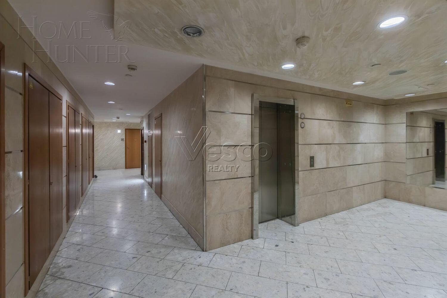 4-КОМН. КВАРТИРА С ОТДЕЛКОЙ 175.6 М² НА 4 ЭТАЖЕ