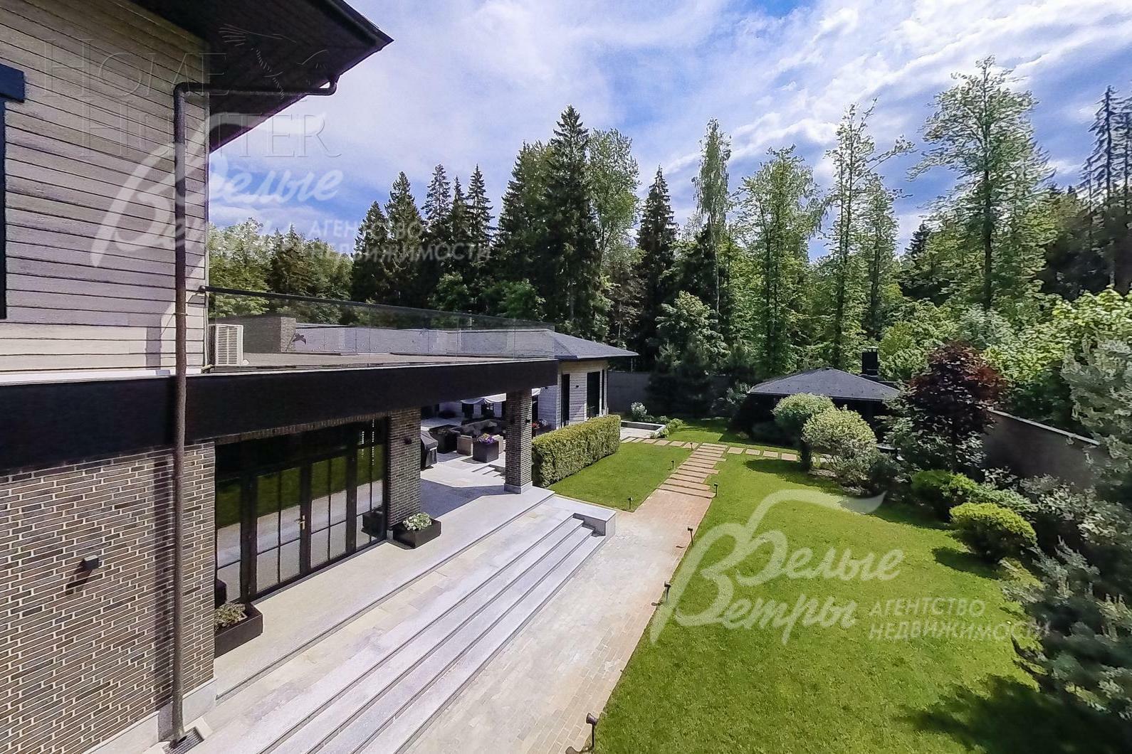 2-этажный коттедж 1 150 м² с отделкой