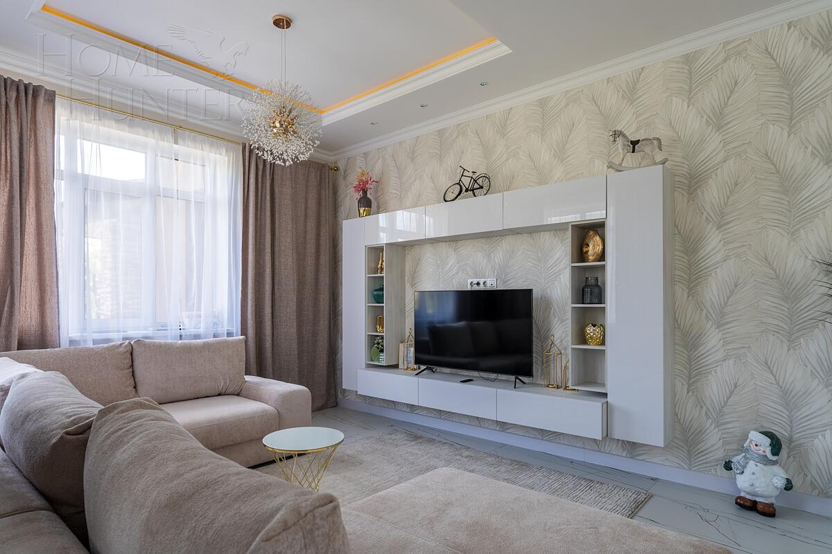 2-этажный коттедж 273 м² без отделки