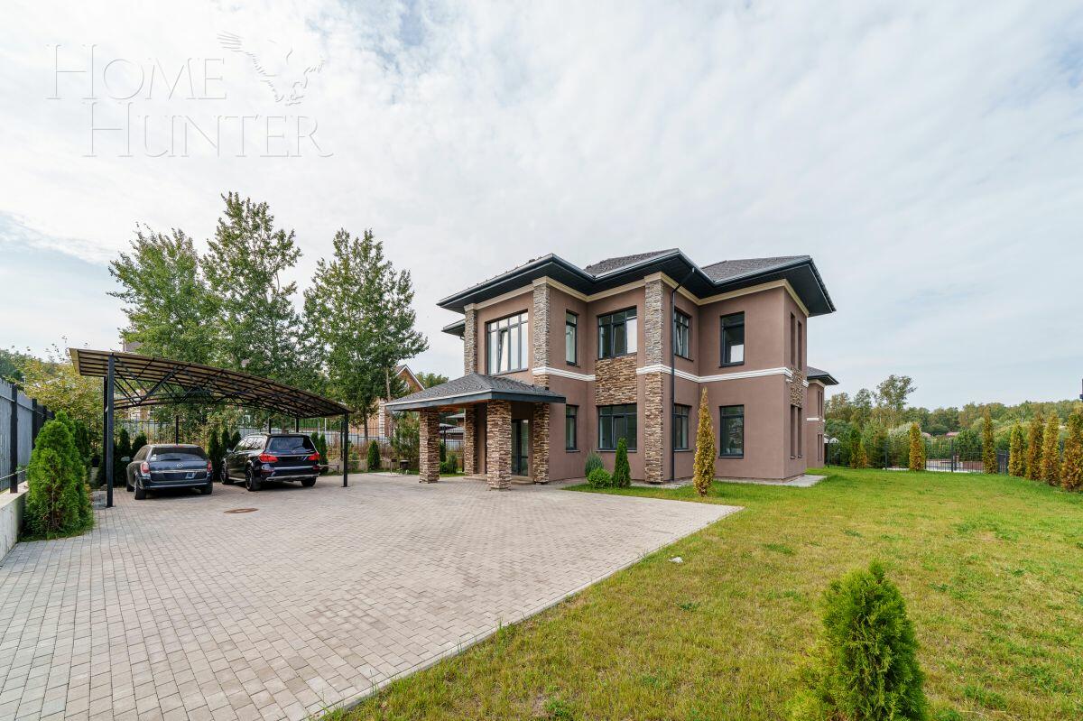 2-этажный коттедж 273 м² без отделки