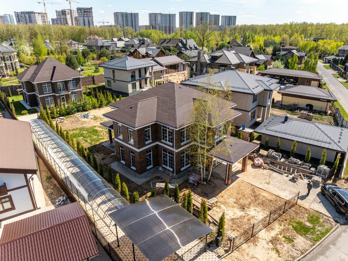 2-этажный коттедж 274 м² без отделки