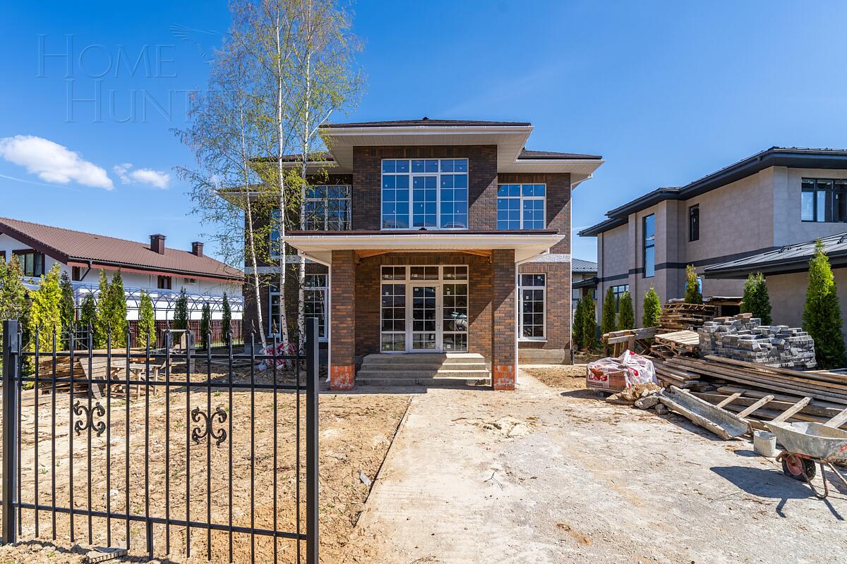 2-этажный коттедж 274 м² без отделки