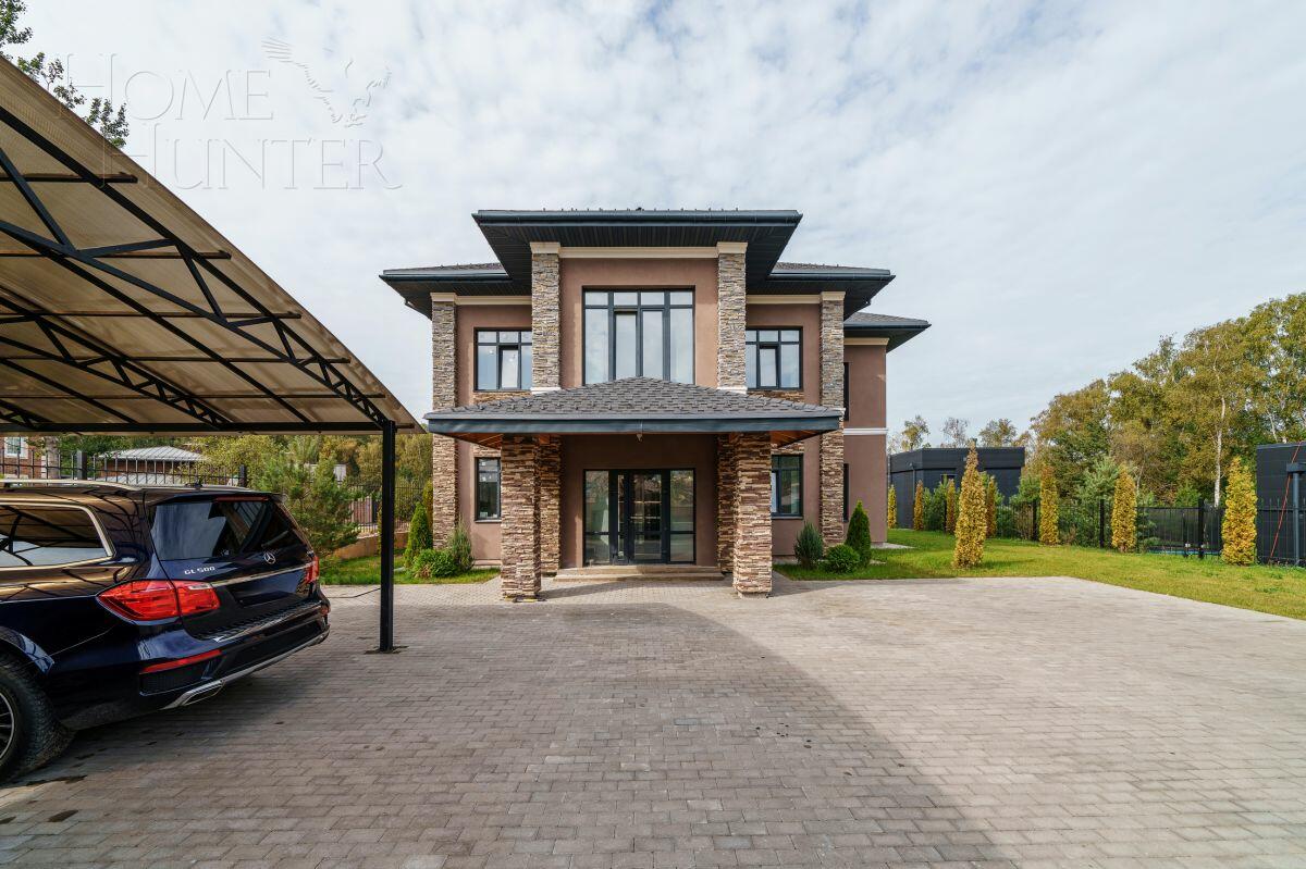 2-этажный коттедж 273 м² без отделки