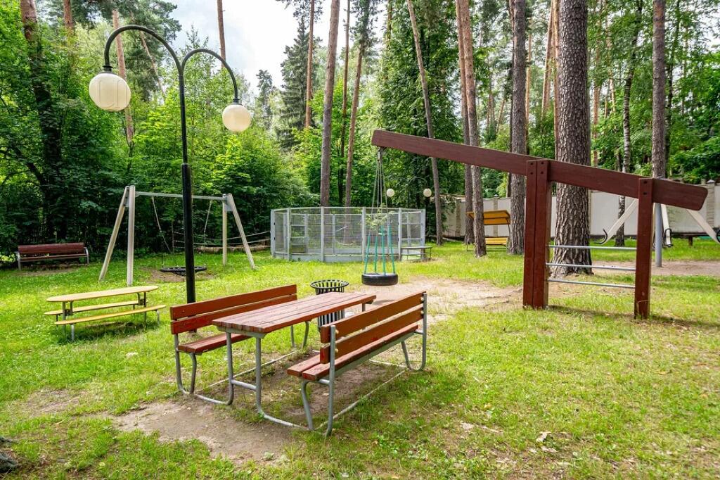 2-этажный коттедж 735.4 м² с отделкой