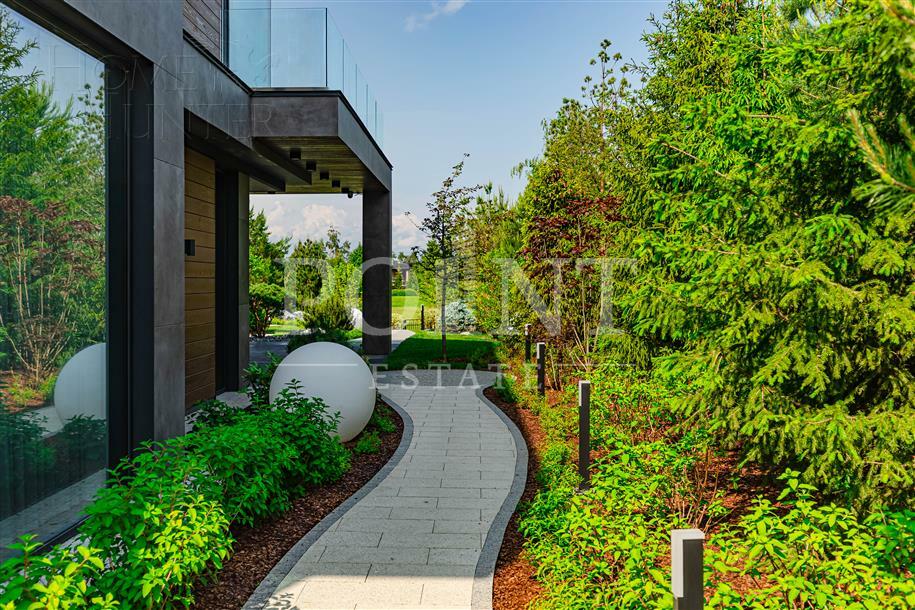 2-этажный коттедж 950 м² с отделкой