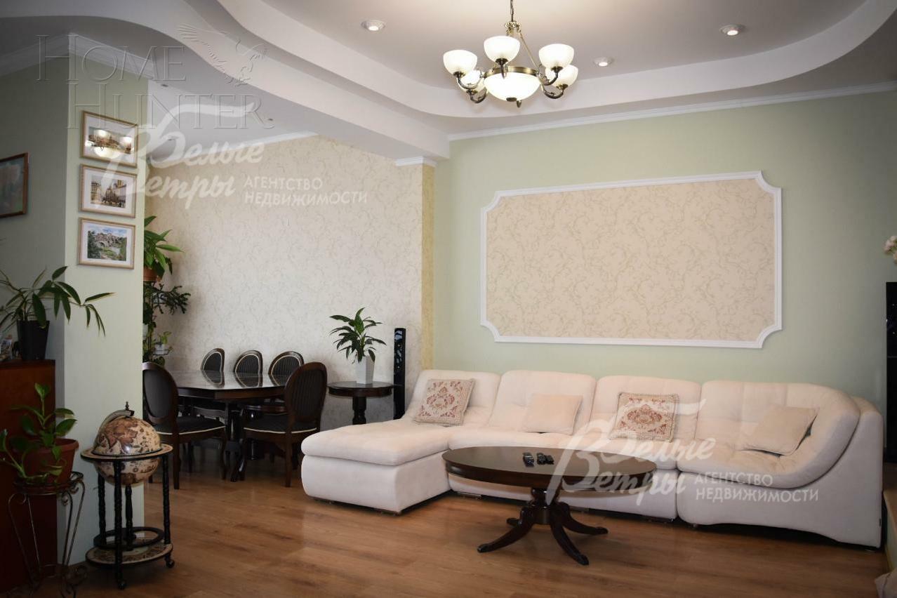 2-этажный таунхаус 235 м² с отделкой