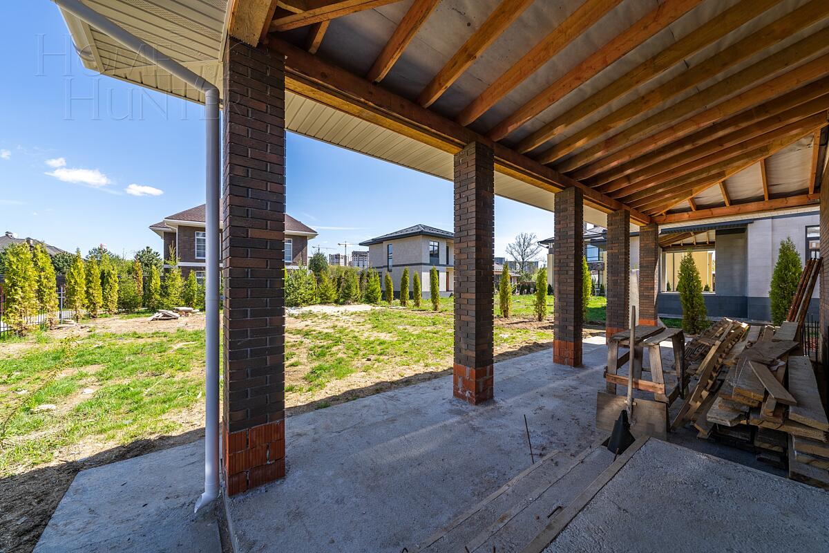 2-этажный коттедж 274 м² без отделки