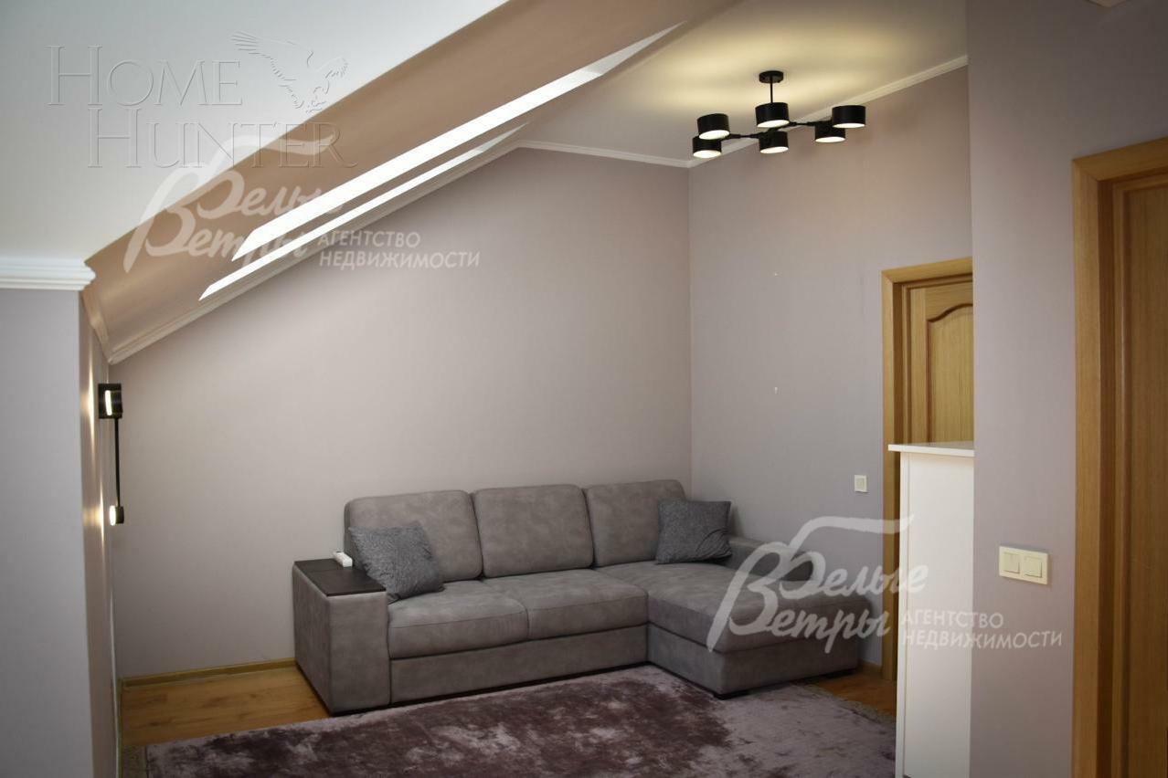 2-этажный таунхаус 235 м² с отделкой